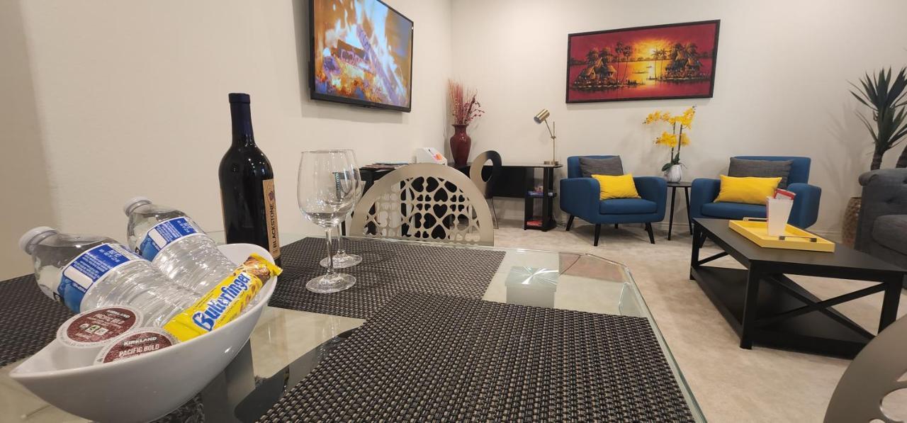 Private Lux Apartment In A New Community Fontana Buitenkant foto