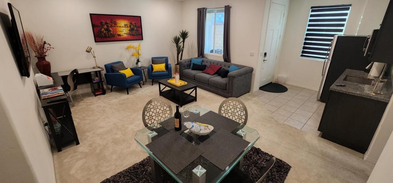 Private Lux Apartment In A New Community Fontana Buitenkant foto